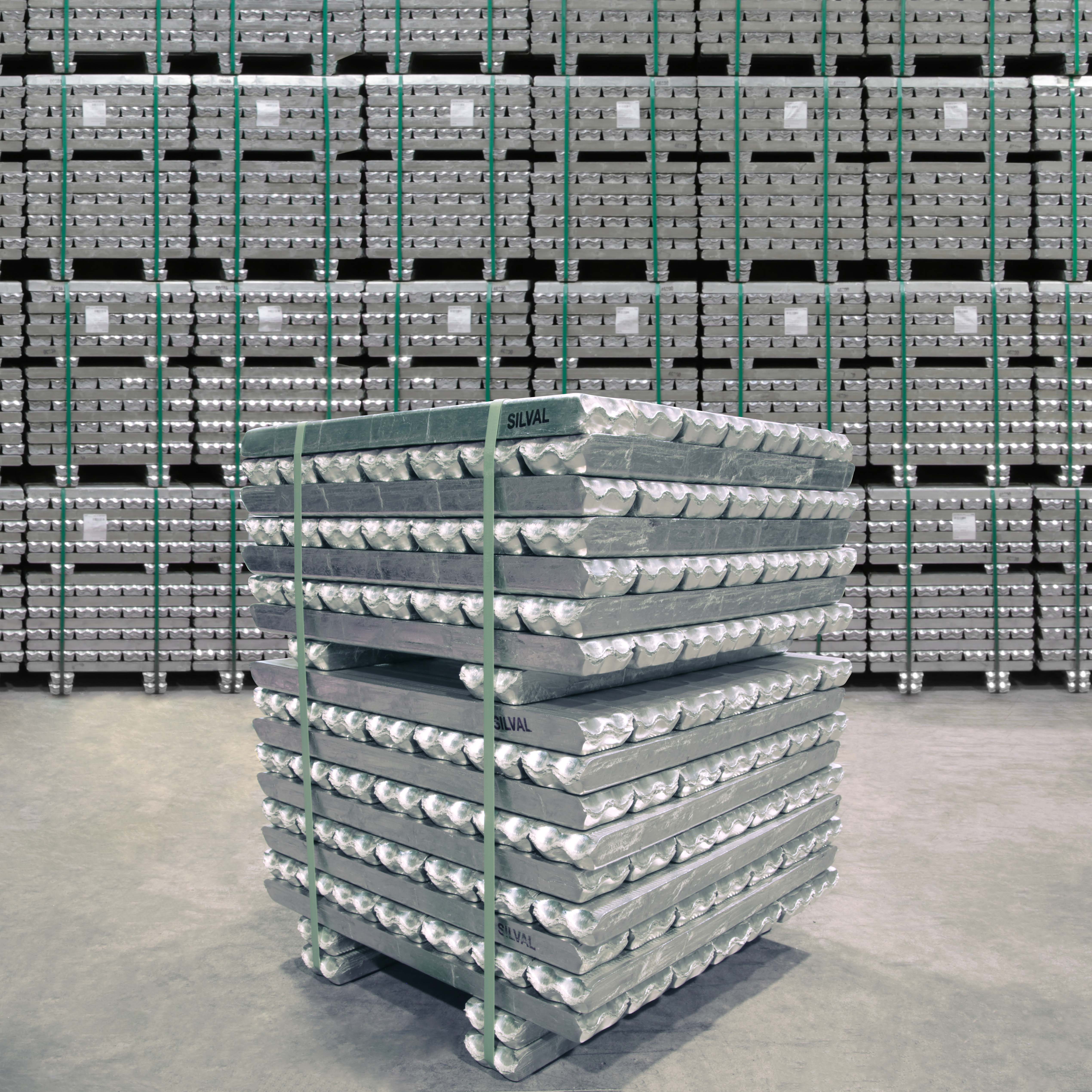S-P-06063 - Aluminium alloys, aluminium ingots from recyclig in continuous  casting of Silval range