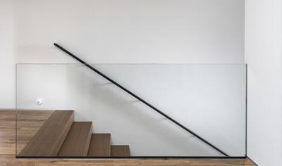 Cover image for Laminated Glass