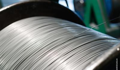 Cover image for DRAWN WIRE