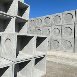 Cover image for Reinforced concrete element for underground constructions