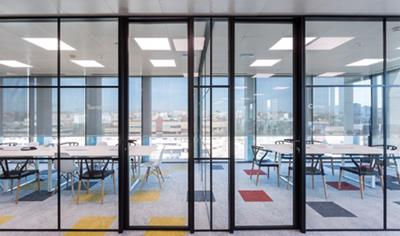 Cover image for SERIE TREBE-KUBIK. ST-415: FRAMED SINGLE GLASS DOOR E:50 PARTITION WALL