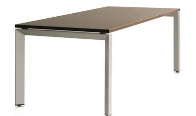 Cover image for Ottima Desk