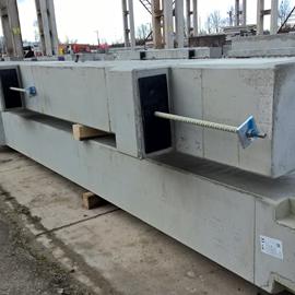 Cover image for Precast concrete columns