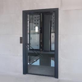 Cover image for ST - 815: FRAMED SINGLE GLASS DOOR E50