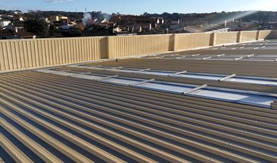 Cover image for HI-QuadCore 2.0 XT DUAL: Self-supporting double skin metal faced QuadCore® rigid insulating panel for facades