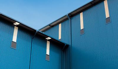 Cover image for COLORBOND® Ultra steel. Substrate AM15O coating at 0.45mm BMT