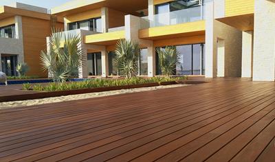 Cover image for TARIMAS DE MADERA MACIZA PARA EXTERIOR con espesores de 14 a 40 mm  