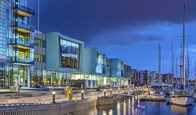 Cover image for Pilkington Laminated Offline Coated Float Glass