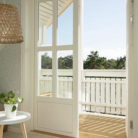 Cover image for Natre Klassisk - Balcony door