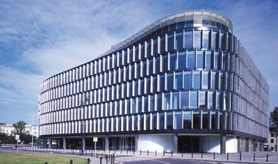 Cover image for Pilkington Mirai™ Uncoated Laminated Glass with PVB Interlayer