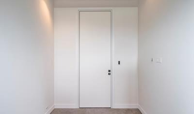 Cover image for SERIE TREBE. ST-830: SOLID DOOR E:100 EXPANDABLE FRAME SYSTEM