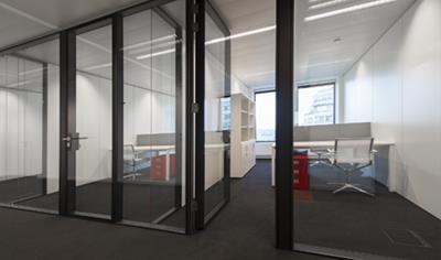 Cover image for SERIE TREBE-KUBIK. ST-440: FRAMED GLASS DOORS E:100 PARTITION WALL
