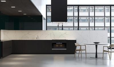 Cover image for Quartz COMPAC