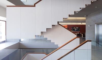 Cover image for HPL boards with natural wood finish. NATURCLAD - W and NATURHARDPANEL - W