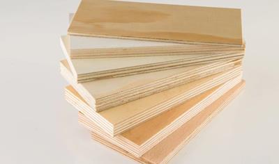 Cover image for Plywood (Guixinlong)