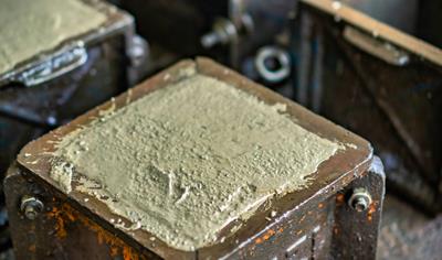 Cover image for Ready mix concrete