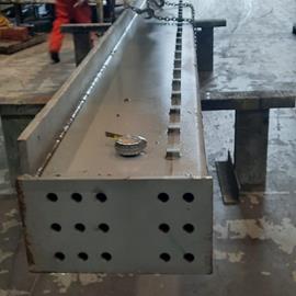 Cover image for REUSABLE STEEL