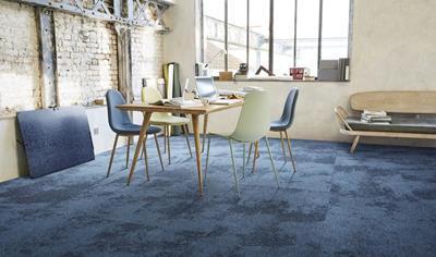 Cover image for PILOTE 3D tufted carpet tiles made of recycled pile material