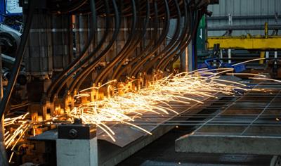 Cover image for Steel wire rod derivatives manufactured from steel scrap by T A 2000: Electrowelded mesh, electroweld- ed castle and annealed steel wire