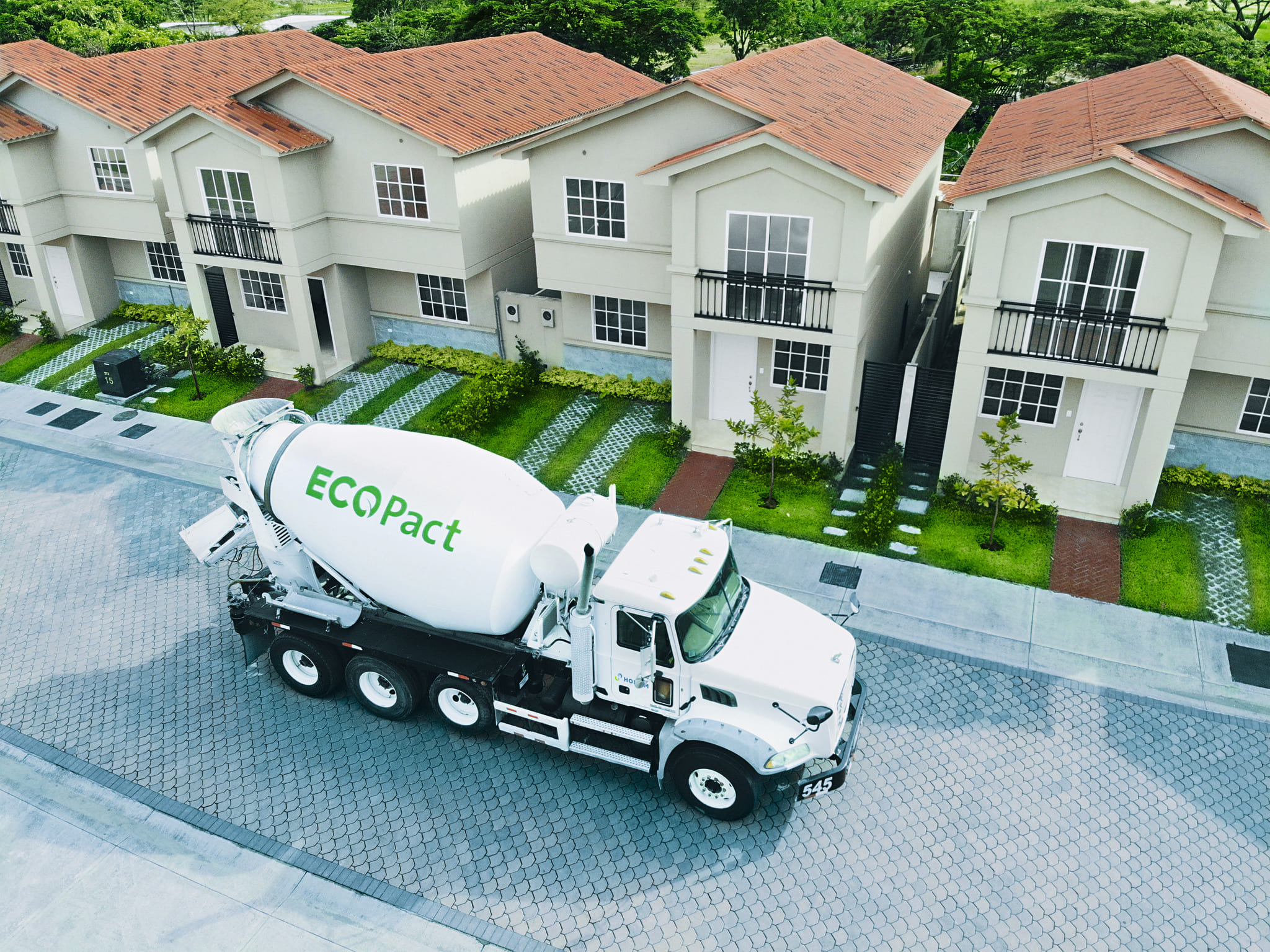 HOLCIM_2021_DJI_0404_IsoCV2_HiRes.jpg
