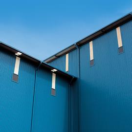 Cover image for COLORBOND® Ultra steel. Substrate AM15O coating at 0.45mm BMT