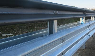 Cover image for H4b-B-W4 bridge Guardrail system