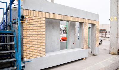 Cover image for Insulated precast concrete wall