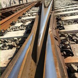 Cover image for Cast Manganese Steel Railway Crossing