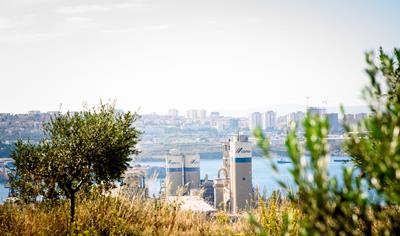 Cover image for CEM III/A 42,5 N LH 