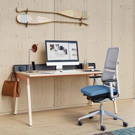 Cover image for Lares desk (1800x800 mm) with wooden legs
