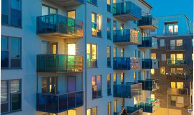 Cover image for Räcke med glas