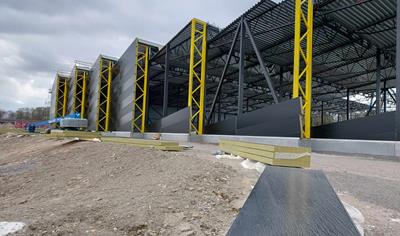 Cover image for Hålprofiler och plåt till prefabricerade stommar