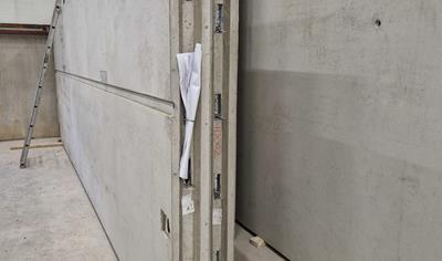 Cover image for Solid concrete wall