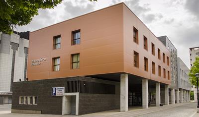 Cover image for Double skin steel faced sandwich panels with PIR (polyisocyanurate) insulation core for facades.