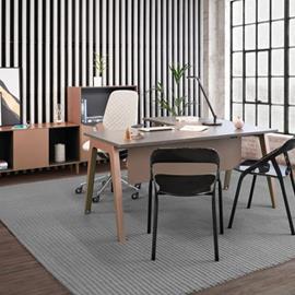 Cover image for Lares Table