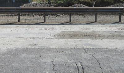 Cover image for H2-A-W3 (2 wave) Ground Guardrail system