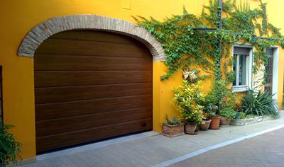 Cover image for Polyurethane insulated panels for sectional doors