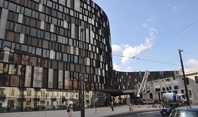 Cover image for Ultracolor Plus dark base