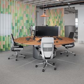 Cover image for iSatelliti Collaborative Desk